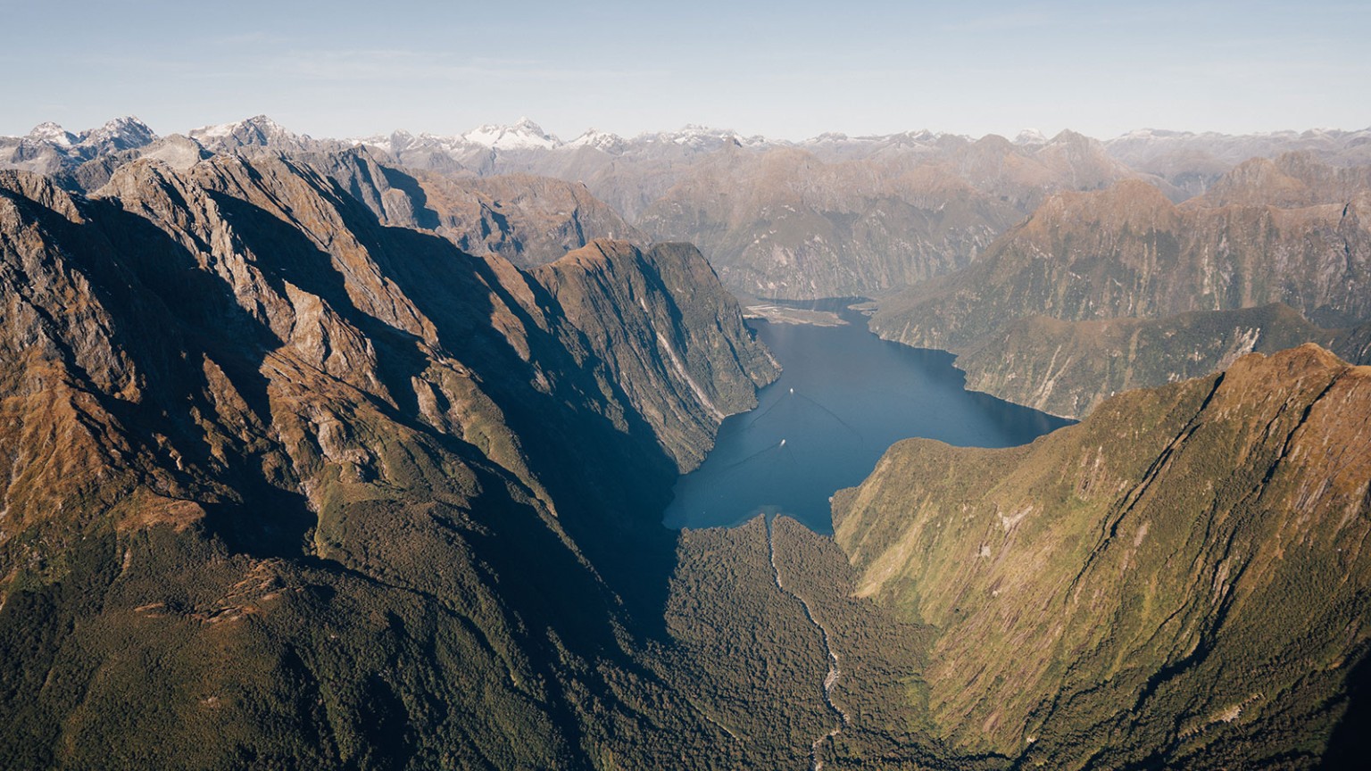 Milford Sound Helicopter Flight